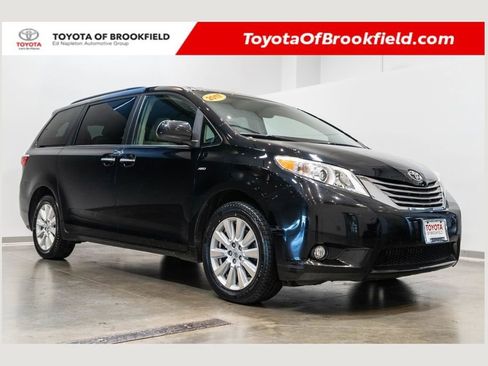 Used 2017 Toyota Sienna XLE w/ XLE Navigation Package AWD/4WD image 1