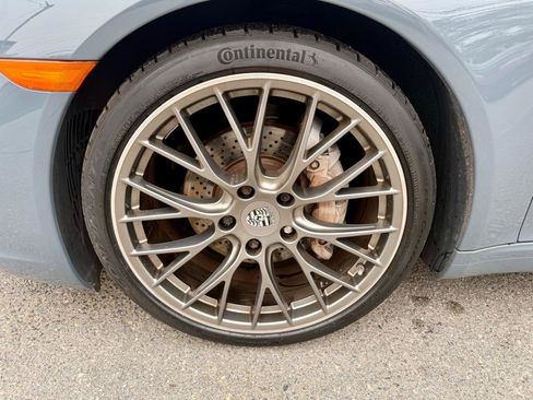 Used 2017 Porsche 911 Carrera image 13