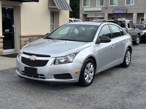 Used 2011 Chevrolet Cruze LS w/ Connectivity Package FWD image 1