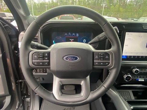 New 2026 Ford F250 Lariat w/ Lariat Premium Package AWD/4WD image 13