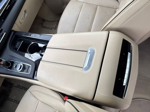 Certified 2023 Cadillac Escalade ESV Premium Luxury w/ Performance Package image 29