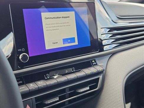 New 2026 Toyota Camry SE image 12