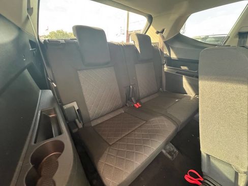 Used 2018 Volkswagen Atlas S image 24