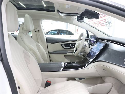 Used 2022 Mercedes-Benz EQS 450+ Sedan image 29