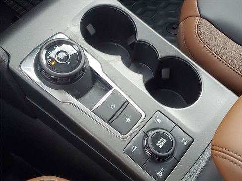 New 2025 Ford Bronco Sport Outer Banks w/ Sasquatch Outer Banks Package image 22