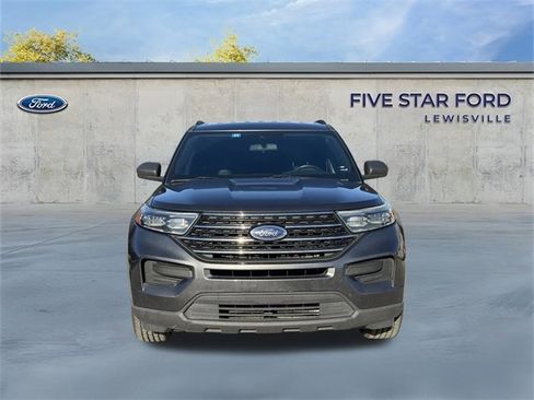 Used 2020 Ford Explorer XLT image 7