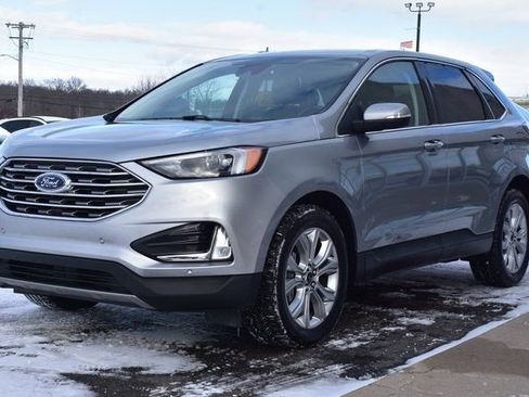 Used 2024 Ford Edge Titanium image 12