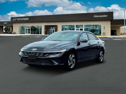 New 2025 Hyundai Elantra Limited