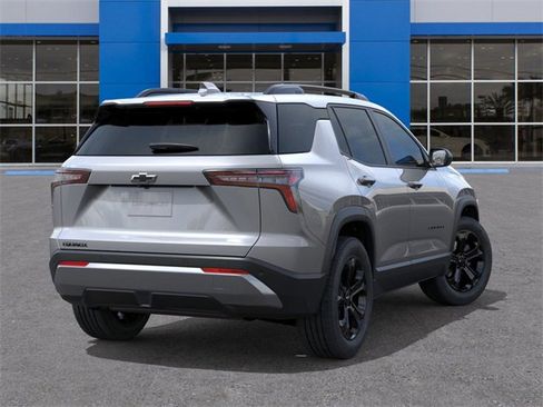 New 2026 Chevrolet Equinox LT w/ Midnight Edition image 5