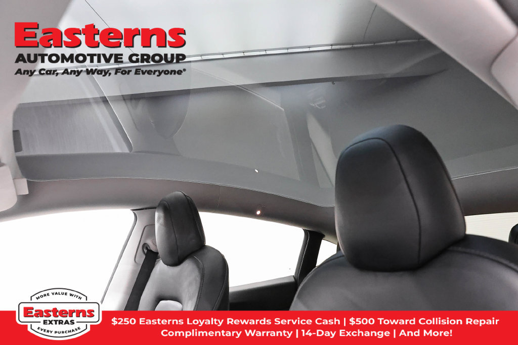 Used 2022 Tesla Model Y Long Range AWD/4WD image 28
