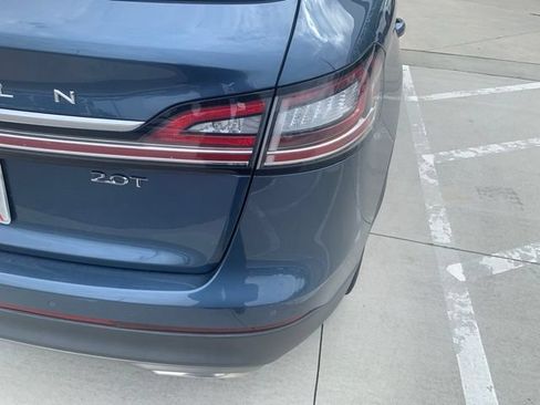 Used 2019 Lincoln Nautilus Reserve FWD image 6