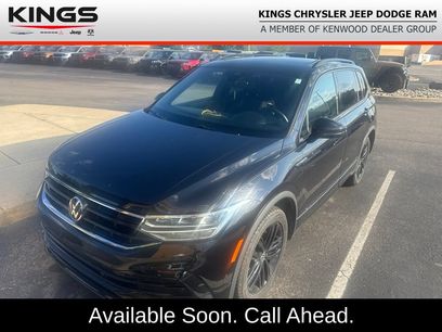 Used 2022 Volkswagen Tiguan SE R-Line