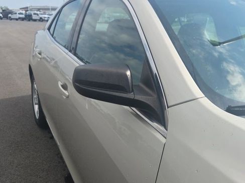 Used 2015 Chevrolet Malibu LS FWD image 5