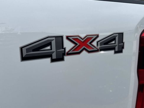 Used 2025 Ford F250 XL AWD/4WD image 7