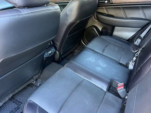 Used 2018 Subaru Outback 2.5i Limited image 4