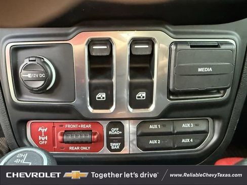Used 2023 Jeep Wrangler Rubicon w/ LED Lighting Group AWD/4WD image 23