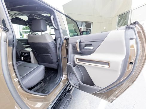 Used 2025 GMC Hummer EV 2X w/ Extreme Off-Road Package AWD/4WD image 53