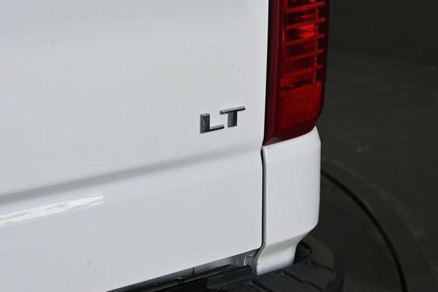 Used 2025 Chevrolet Silverado 1500 LT AWD/4WD image 12