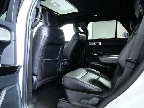 Certified 2023 Ford Explorer ST AWD/4WD image 13