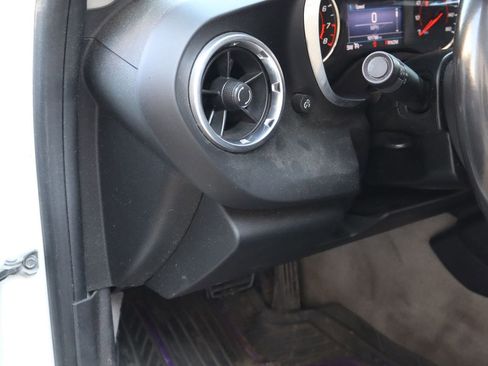 Used 2020 Chevrolet Camaro LT RWD image 21