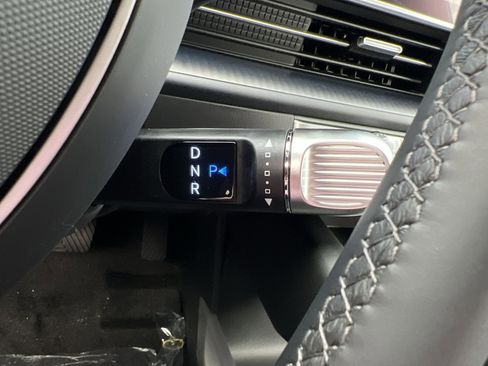 New 2025 Hyundai Ioniq 6 SE image 21