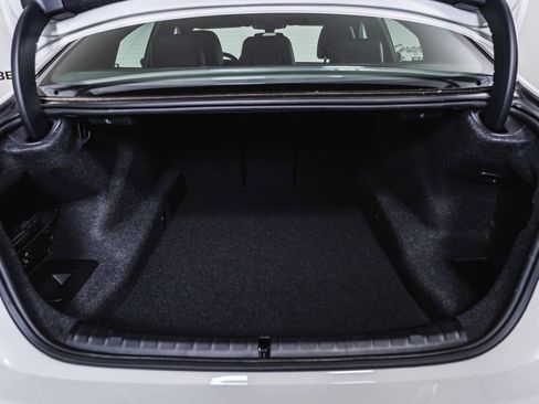 Used 2023 BMW 540i 540i w/ M Sport Package image 9