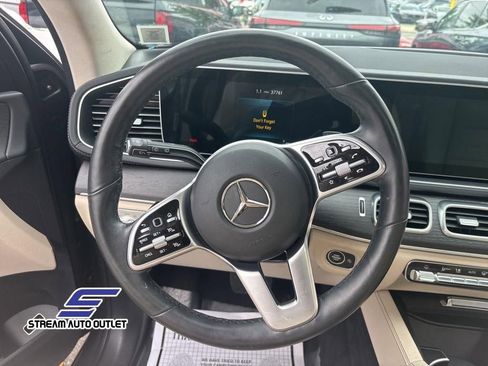 Used 2022 Mercedes-Benz GLS 450 4MATIC image 30