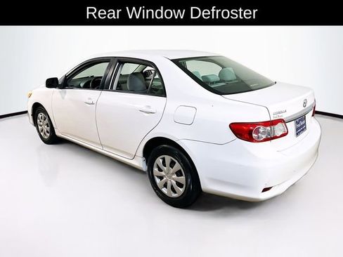 Used 2011 Toyota Corolla LE FWD image 5