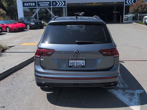 Used 2022 Volkswagen Tiguan SE R-Line FWD image 7