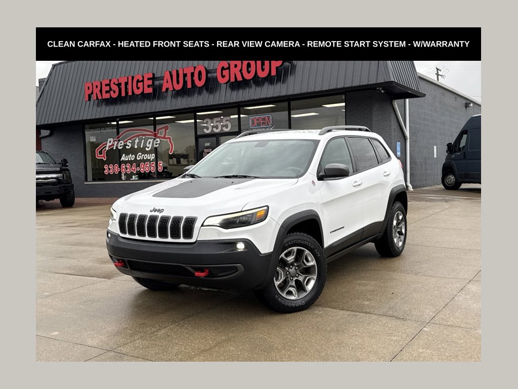 Used 2019 Jeep Cherokee Trailhawk w/ Cold Weather Group AWD/4WD image 1
