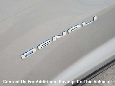 New 2026 GMC Acadia Denali w/ Super Cruise Package image 8