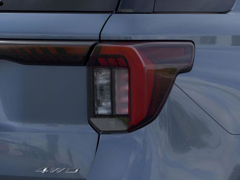 New 2026 Ford Explorer ST-Line w/ ST-Line Street Pack image 21