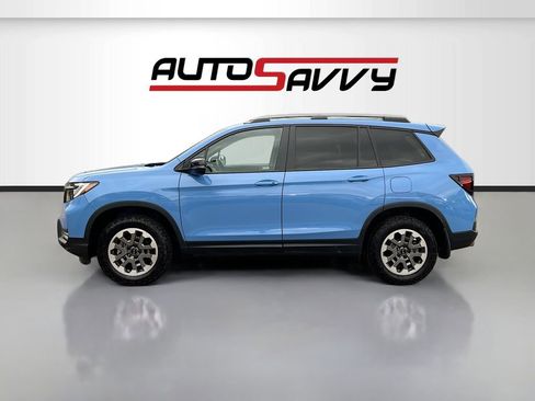 Used 2024 Honda Passport TrailSport image 4