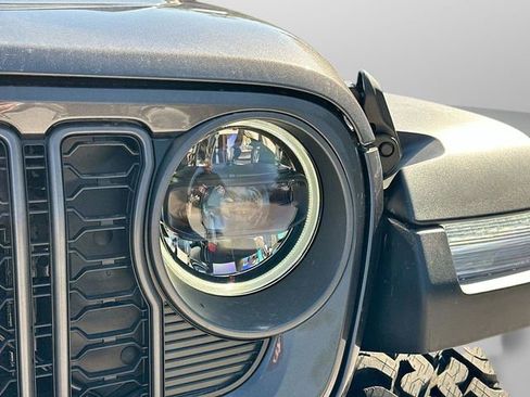 New 2026 Jeep Gladiator Rubicon image 7