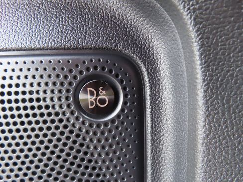 Used 2023 Ford Escape ST-Line Elite w/ Premium Technology Package image 13