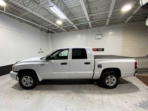 Used 2007 Dodge Dakota SLT w/ Mopar Chrome Edition Group image 3
