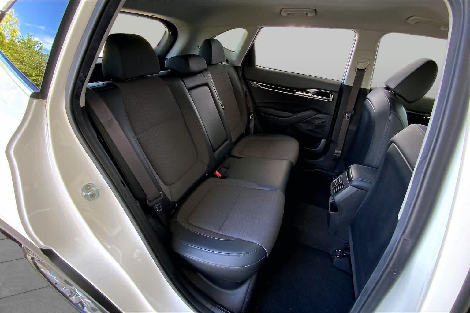 Used 2022 Kia Seltos S FWD image 20