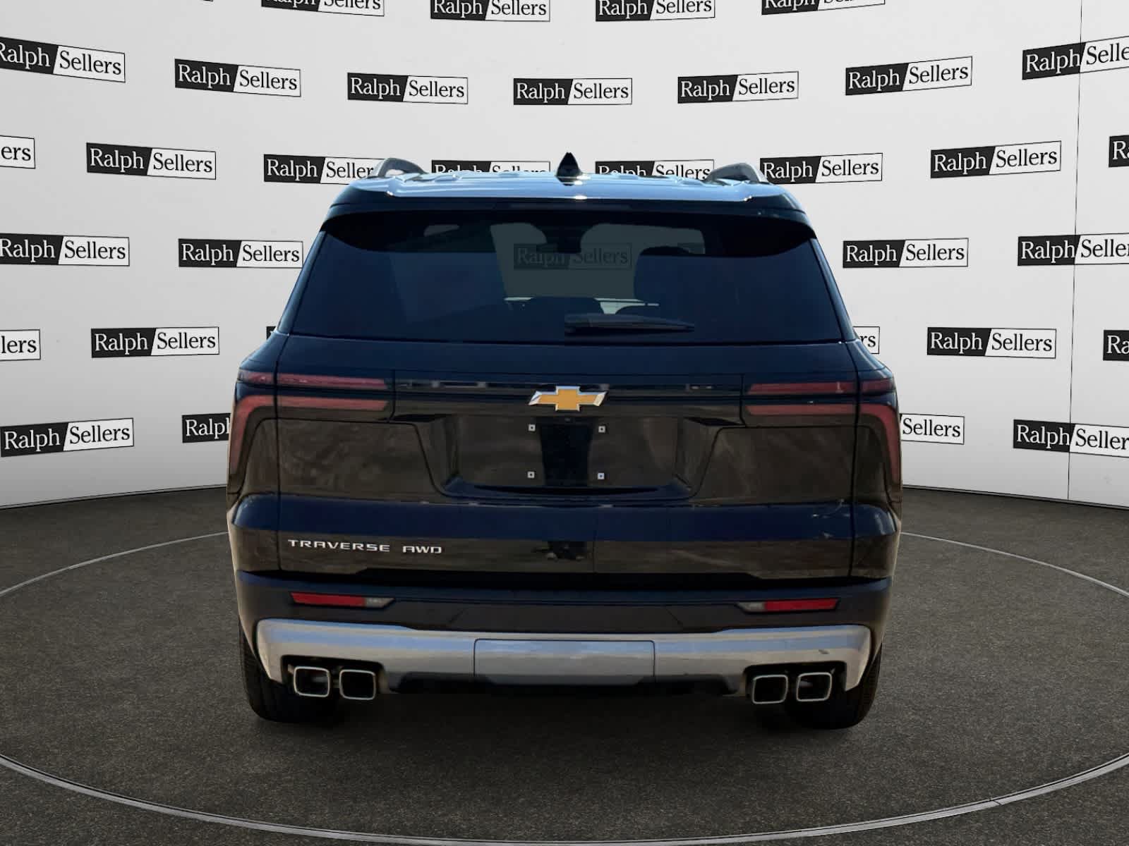 Used 2026 Chevrolet Traverse LT AWD/4WD image 5