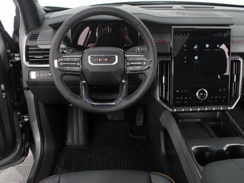 New 2026 GMC Acadia AT4 image 12