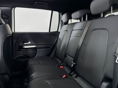 New 2026 Mercedes-Benz GLB 250 image 7