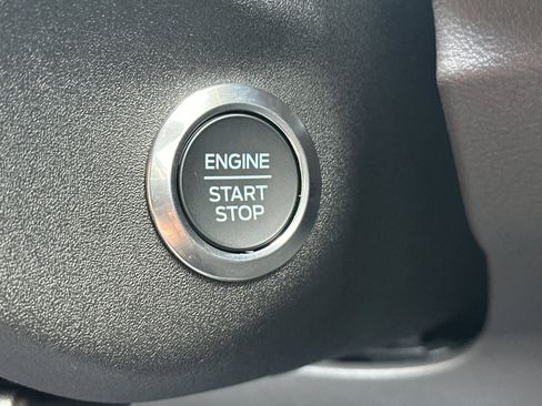 New 2026 Ford Transit 250 148 Medium Roof w/ Load Area Protection Package image 21