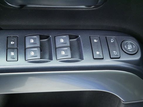 Used 2018 Chevrolet Silverado 1500 LT w/ All Star Edition image 21