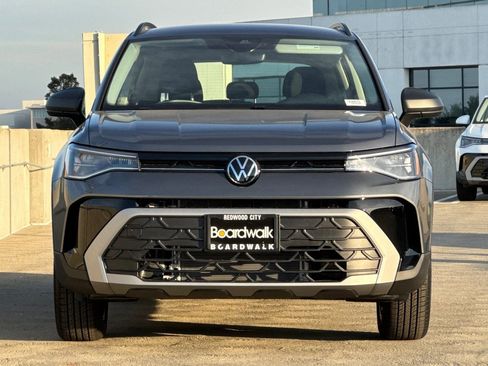 New 2026 Volkswagen Taos S image 9