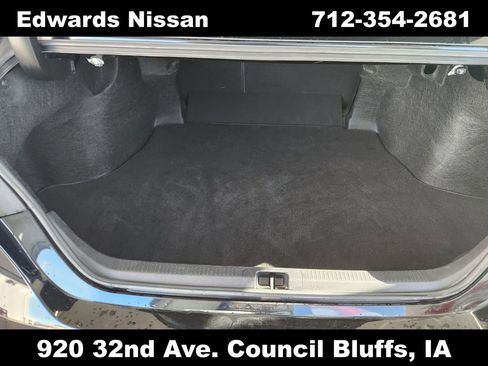 Used 2019 Toyota Camry XSE image 11