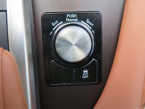 Used 2022 Lexus RX 350 FWD w/ Premium Package image 16