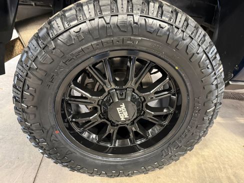 Certified 2024 RAM 2500 Big Horn w/ Sport Appearance Package image 19