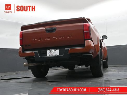 Used 2025 Toyota Tacoma TRD Sport w/ TRD Sport Upgrade Package AWD/4WD image 35