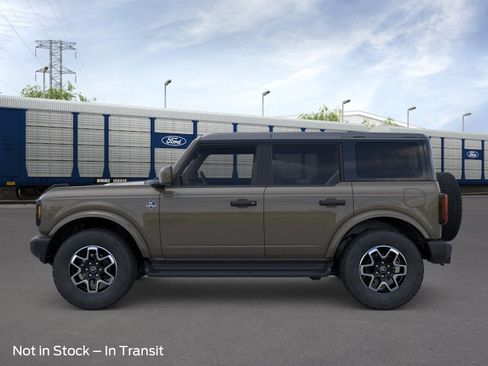 New 2026 Ford Bronco Outer Banks AWD/4WD image 3
