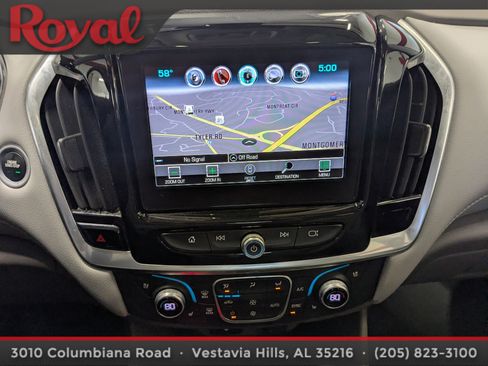 Used 2018 Chevrolet Traverse Premier w/ Driver Confidence II Package image 23