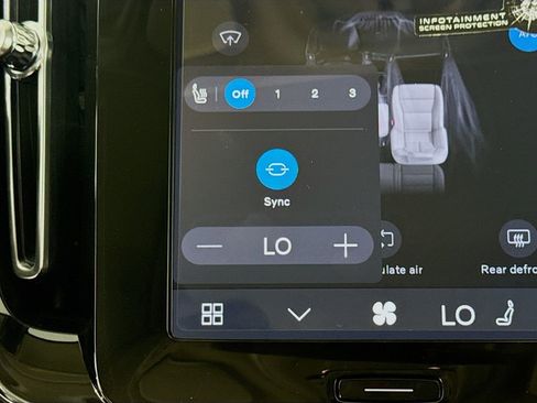 New 2026 Volvo XC40 B5 Core image 20